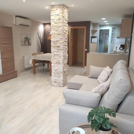 Apartamento En Viladecans Cerca Del Aeropuerto ภายนอก รูปภาพ