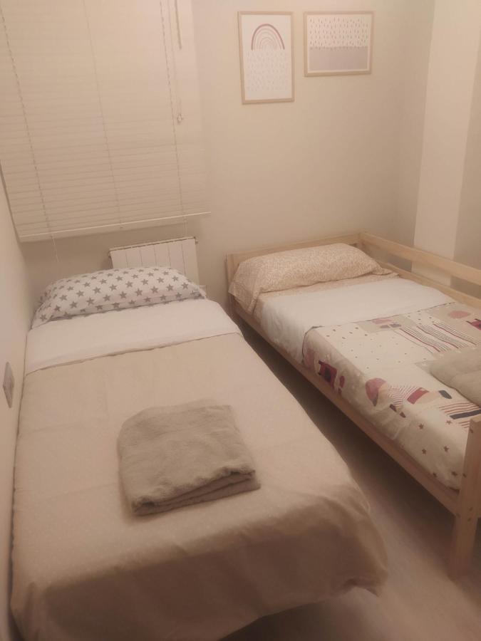 Apartamento En Viladecans Cerca Del Aeropuerto ภายนอก รูปภาพ